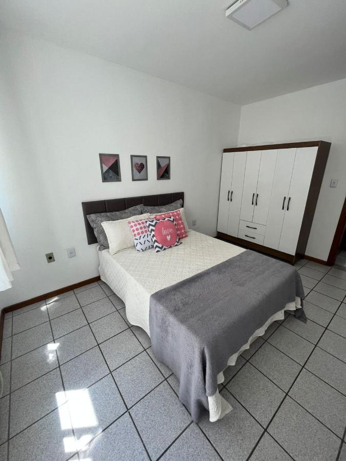 Apto 30 Passos Da Areia Da Praia Apartment Florianópolis Екстериор снимка